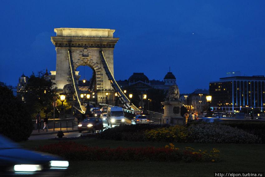 Львиный (Цепной) мост и площадь Адама Кларка Будапешт, Венгрия