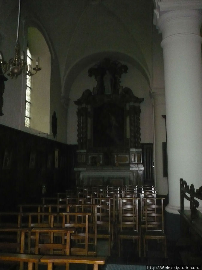 Маленькая церковь в аббатстве Брюгге, Бельгия