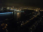 Вид на вечерний Гамбург с 20-го этажа (Бар 20 Up)