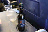 Бутылочка такого же вина в Ryanair стоила 4 евро и было в ней 250 г