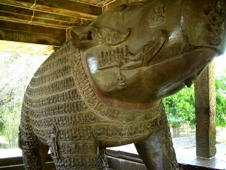 Статуя Вараха