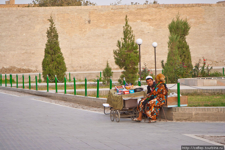 Торговец Бухара, Узбекистан