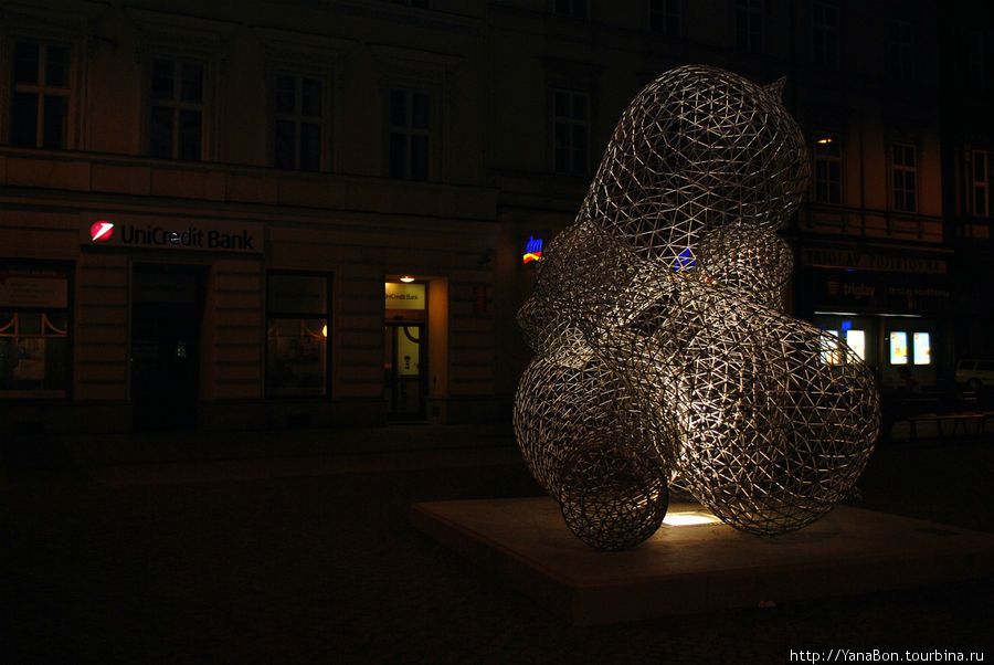 Памятник электрической лампочке Брно, Чехия