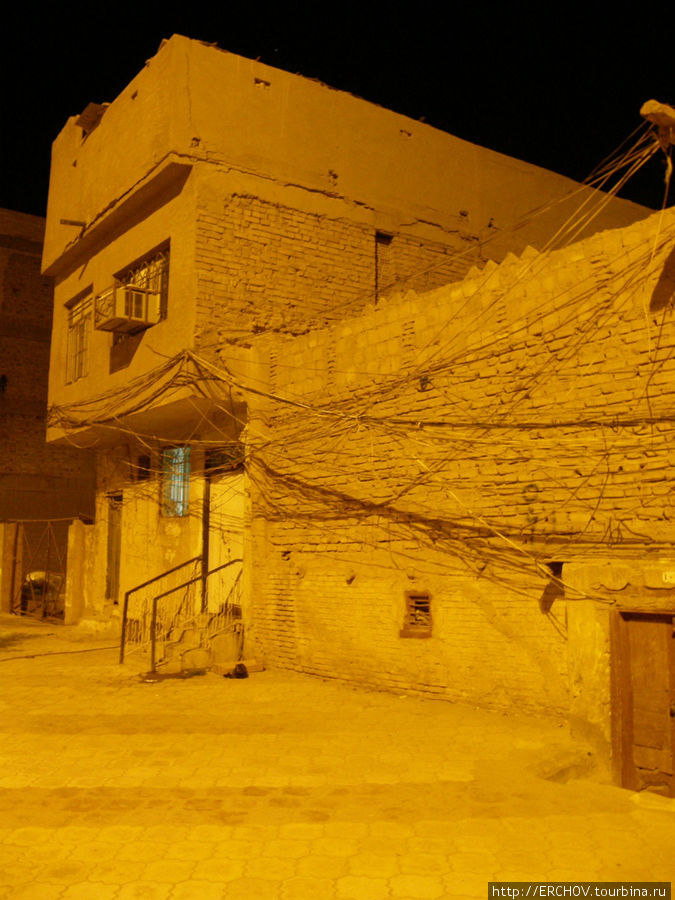 Город Наджаф Ан-Наджаф, Ирак Город Наджаф Ан-Наджаф, Ирак