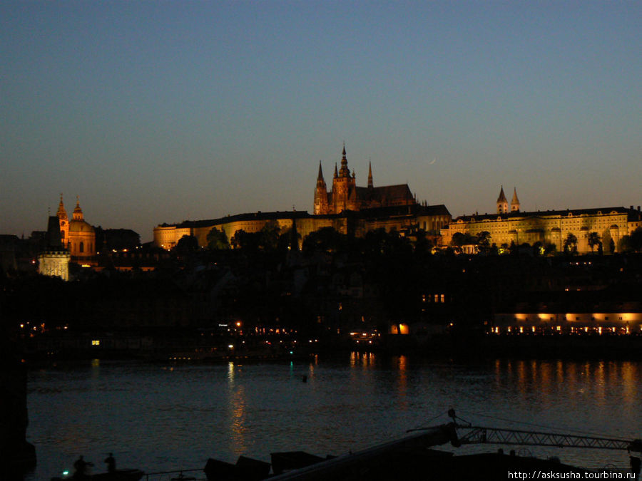 Ночь спустилась на Пражский град Прага, Чехия