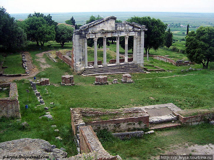 Руины храма и амфитеатра Префектура Фиери, Албания