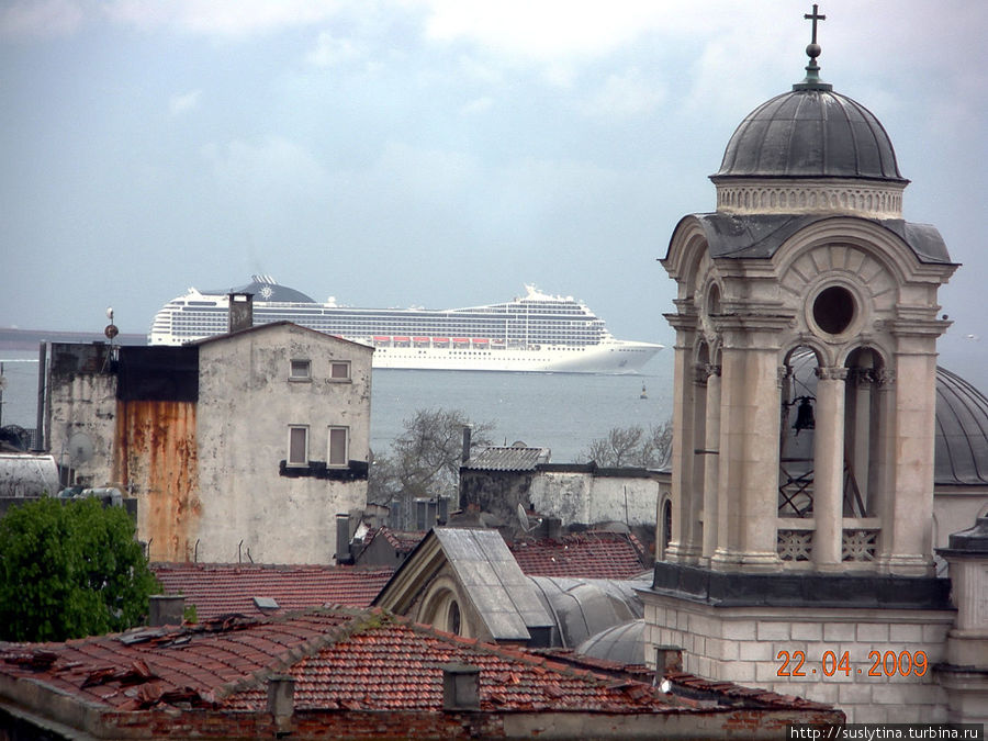 виды из нашего окна в отеле(в сторону Мраморного моря) Стамбул, Турция