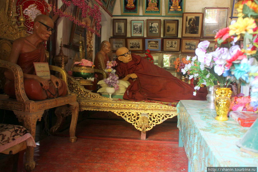 Восковой монах Монива, Мьянма
