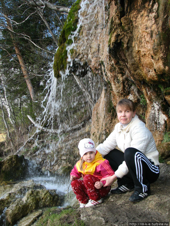 Плачет или ревет водопад Плакун Суксун, Россия