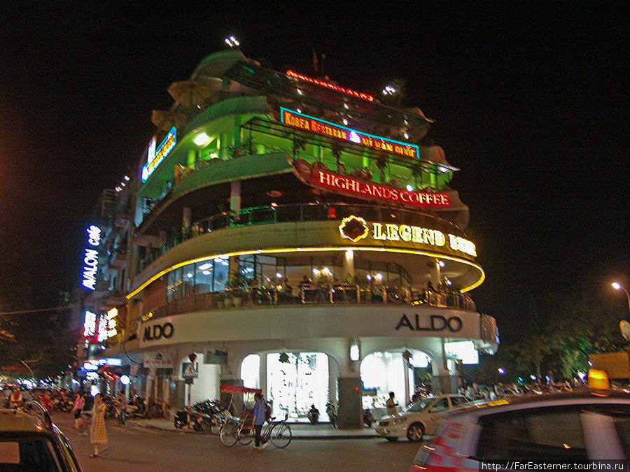 Ночной Танг Лонг Ханой, Вьетнам