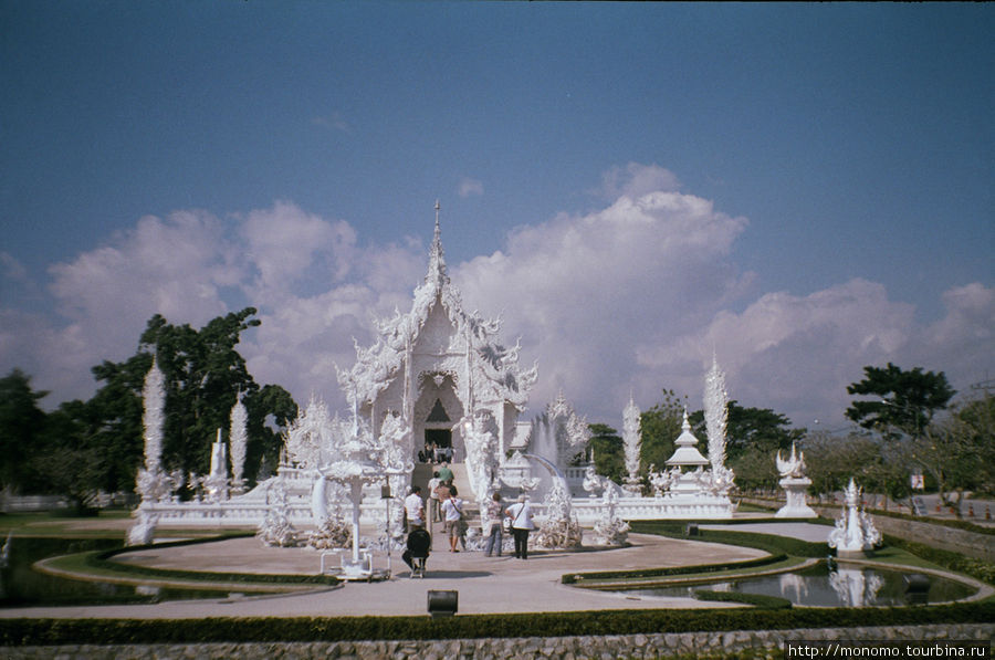 «Белый Храм» Ват Ронг Кхун Чианграй, Таиланд