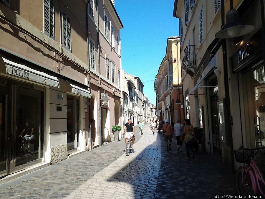 Серенада солнечной марины, ч.10 Равенна, Италия Серенада солнечной марины, ч.10 Равенна, Италия
