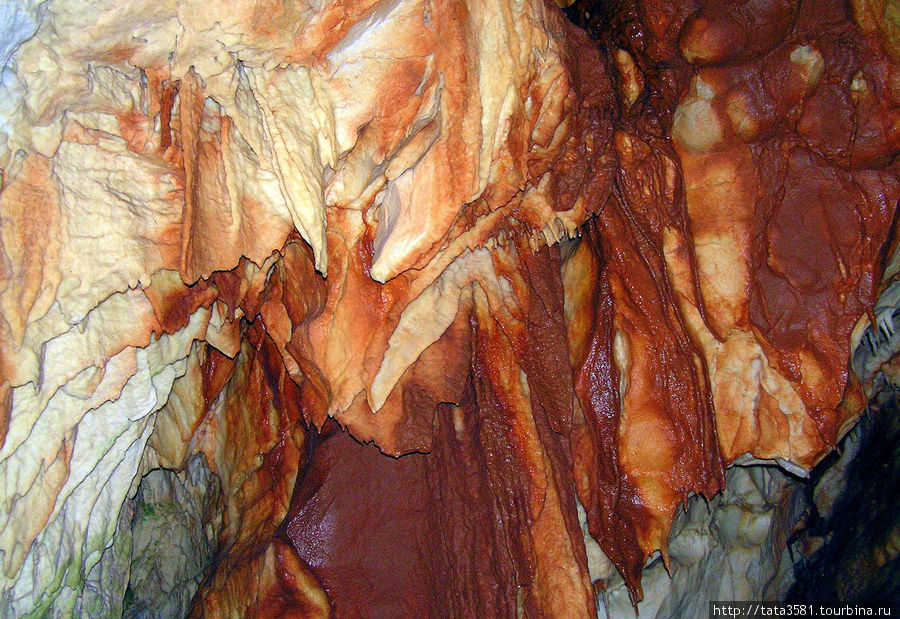 Пещера Диру - природный памятник Греции Полуостров Пелопоннес, Греция