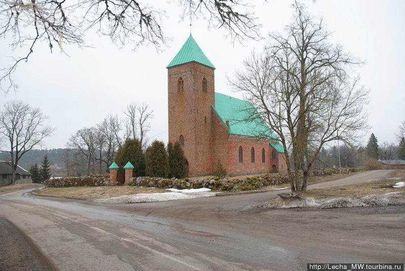 Католическая церковь в Алсунге Вентспилс, Латвия
