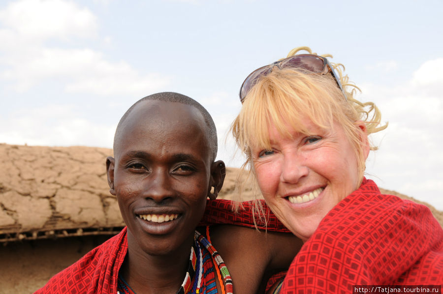 молодой вождь племени Масаи Масаи-Мара Национальный Парк, Кения