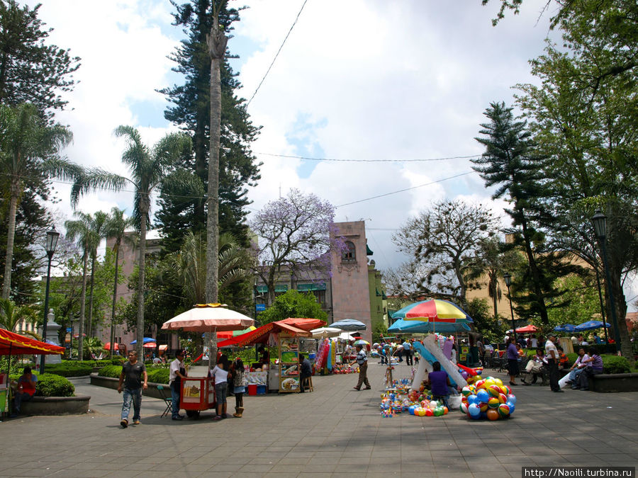Центральная площадь Халапа, Мексика