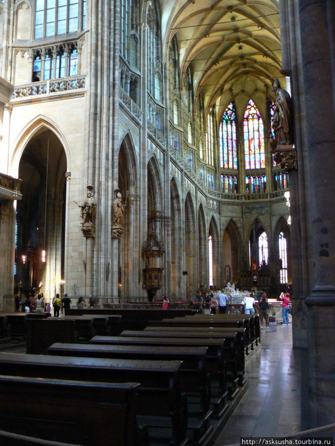 Интерьер собора Святого Вита Прага, Чехия