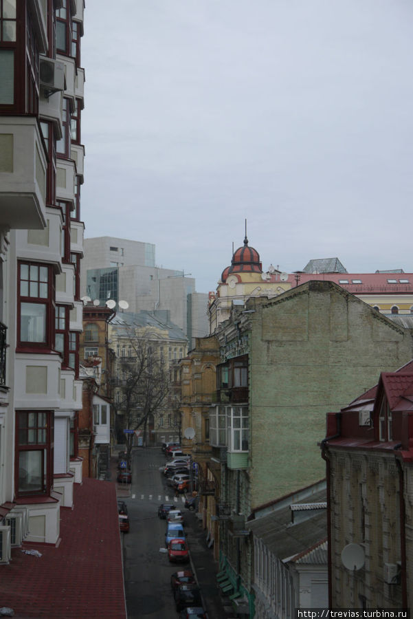 Вид на Михайловский переулок Киев, Украина