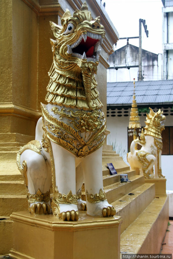 Ват Пхра Сингх Чианграй, Таиланд