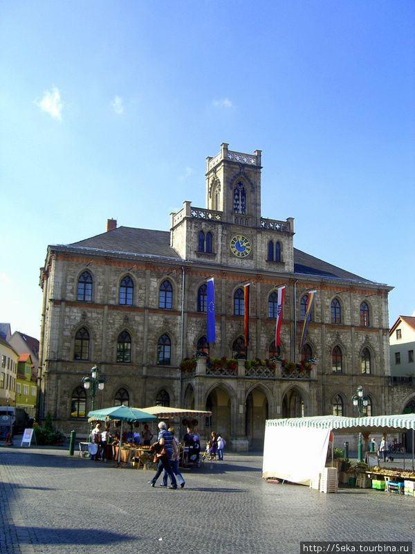 Ратуша / Weimarer Rathaus