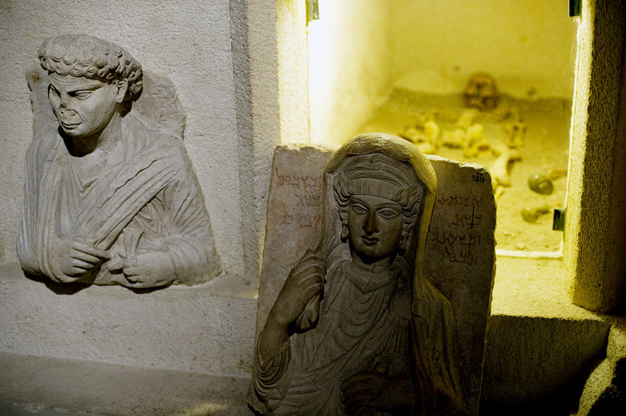 Это уже элементы мавзолея в Пальмире (Сирия; III в. н. э.) Стамбул, Турция