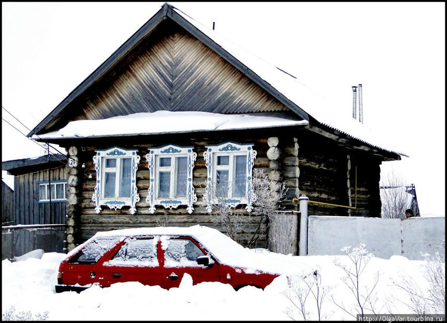 Морозное утро удмуртского села Лудорвай, Россия