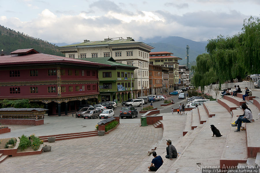 Улицы Тхимпху Бутан