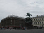 Исаакиевская площадь с памятником Николаю I