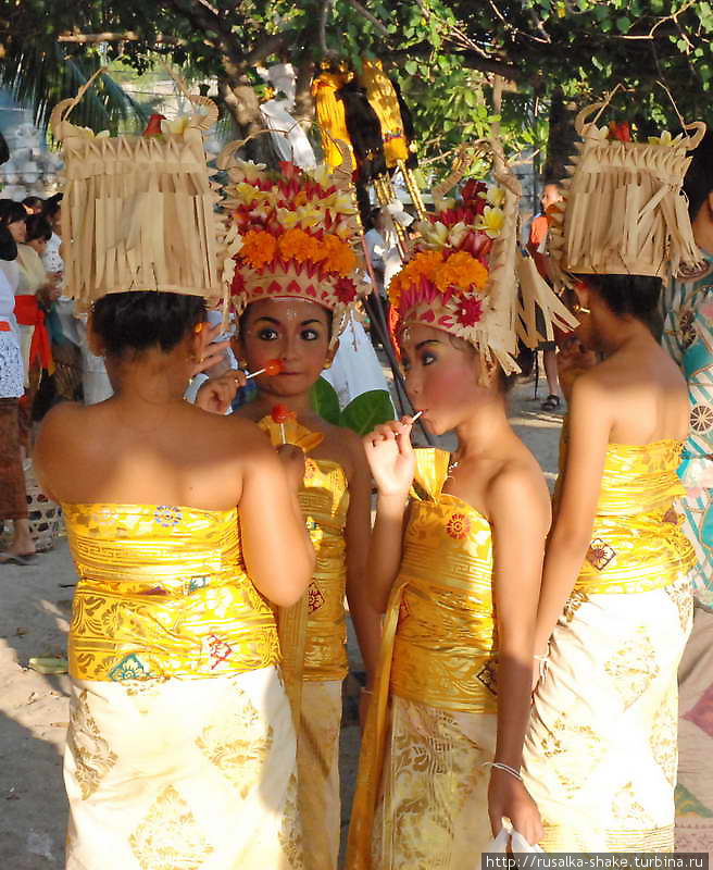 Национальные танцы Булеленг, Индонезия