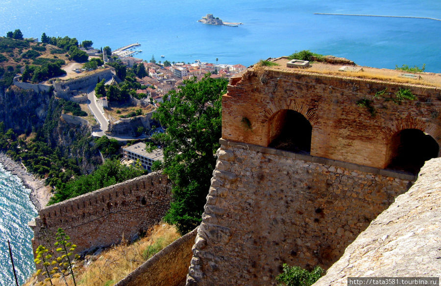 Виды Нафплиона с крепости Паламиди Нафплио, Греция