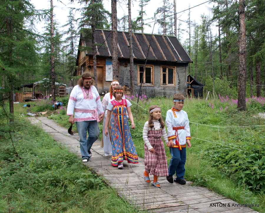 Семейство Олега. Озеро Лама, Россия