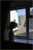 А это вид из нашего отеля, который одним боком примыкал к крепостной стене! Очень здорово проснуться и увидеть в окне средневековье!)
