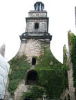 Церковь святого Эгидия (Aegidienkirche) — внутри установлен колокол мира (подарок Хиросимы), звонит 4 раза в день: 9.05, 12.05, 15.05 и 18.05