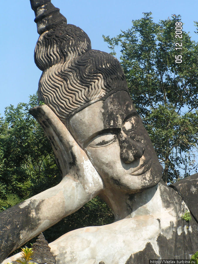 Голова Вьентьян, Лаос
