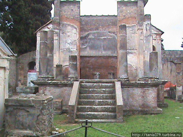 Храм Изиды. Помпеи, Италия