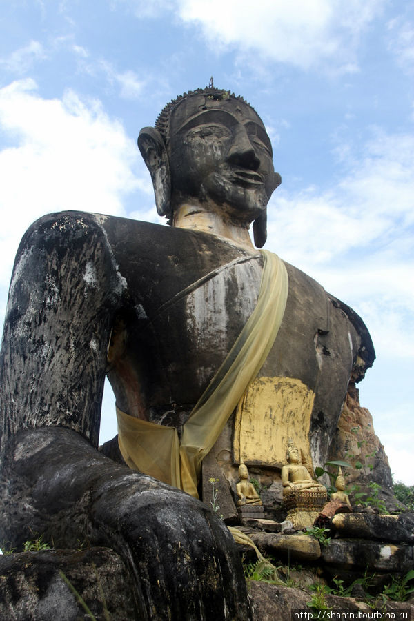 Мир без виз — 443. Древняя столица провинции Провинция Сиенгкхуанг, Лаос