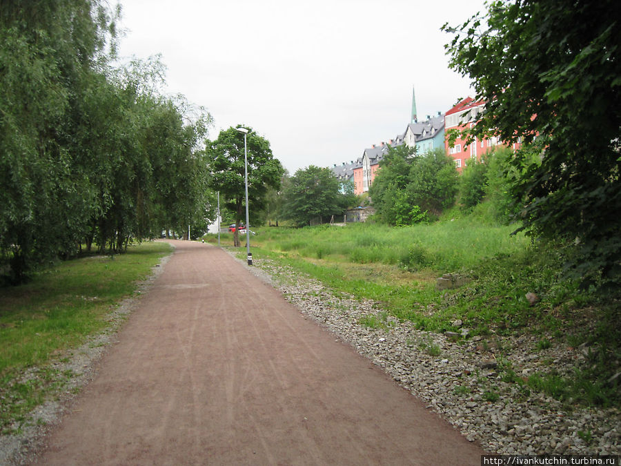 Идти по дорожке не трудно... Таллин, Эстония