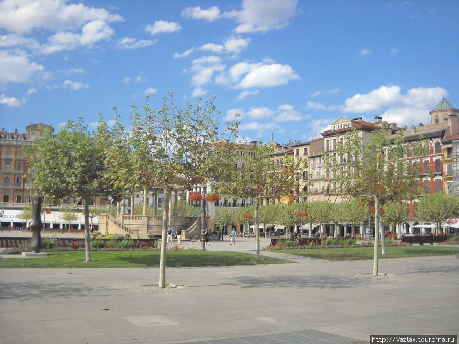 Панорама площади Памплона, Испания