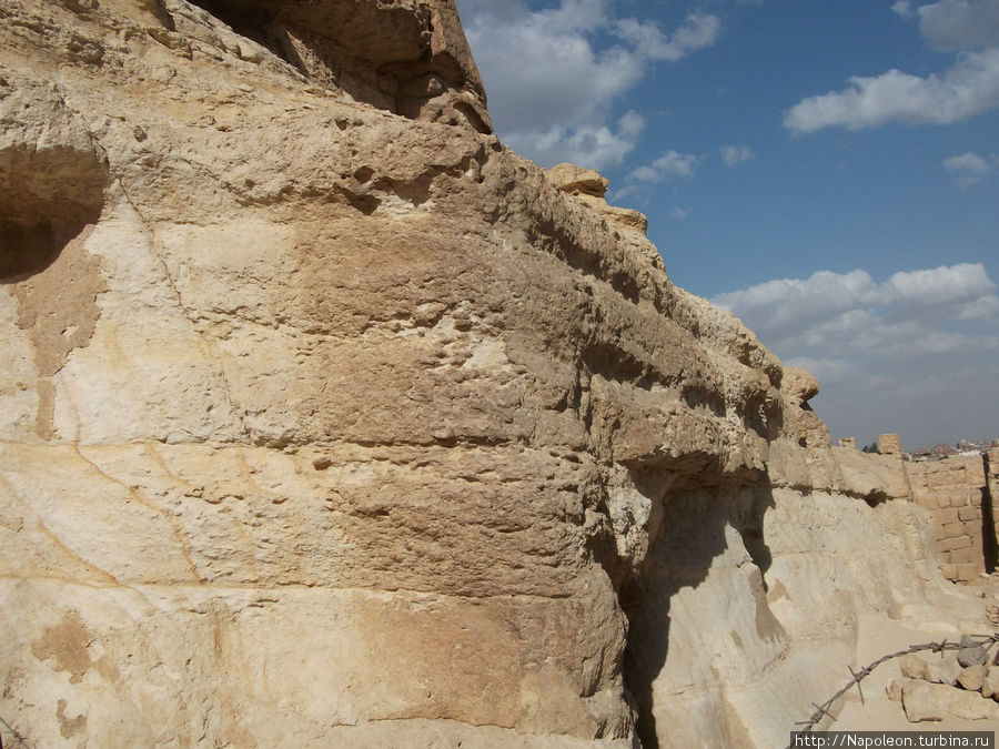 Мастабы и гробницы вырубленные в скальной породе Гиза, Египет