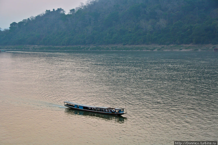 Жемчужина буддизма на реке социализма Луанг-Прабанг, Лаос
