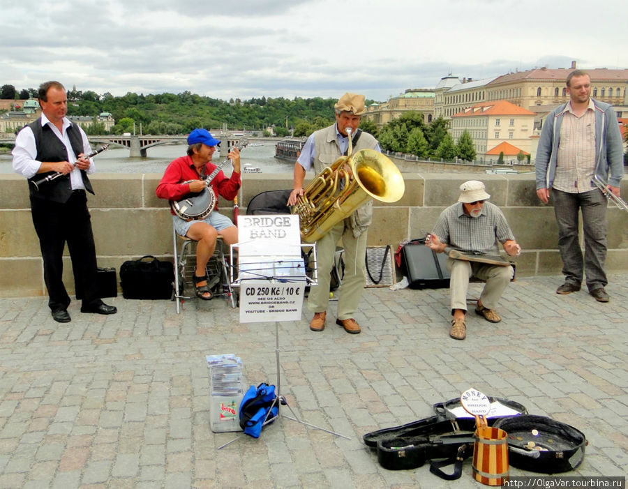 Великолепный ансамбль «Bridge band» Прага, Чехия