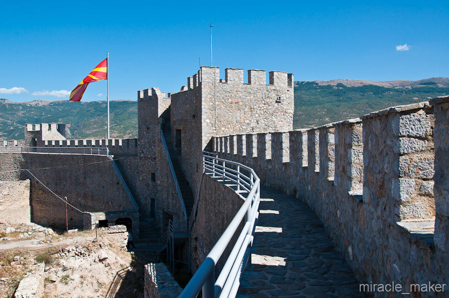 Точнее руины крепости, с отреставрированными стенами. Охрид, Северная Македония