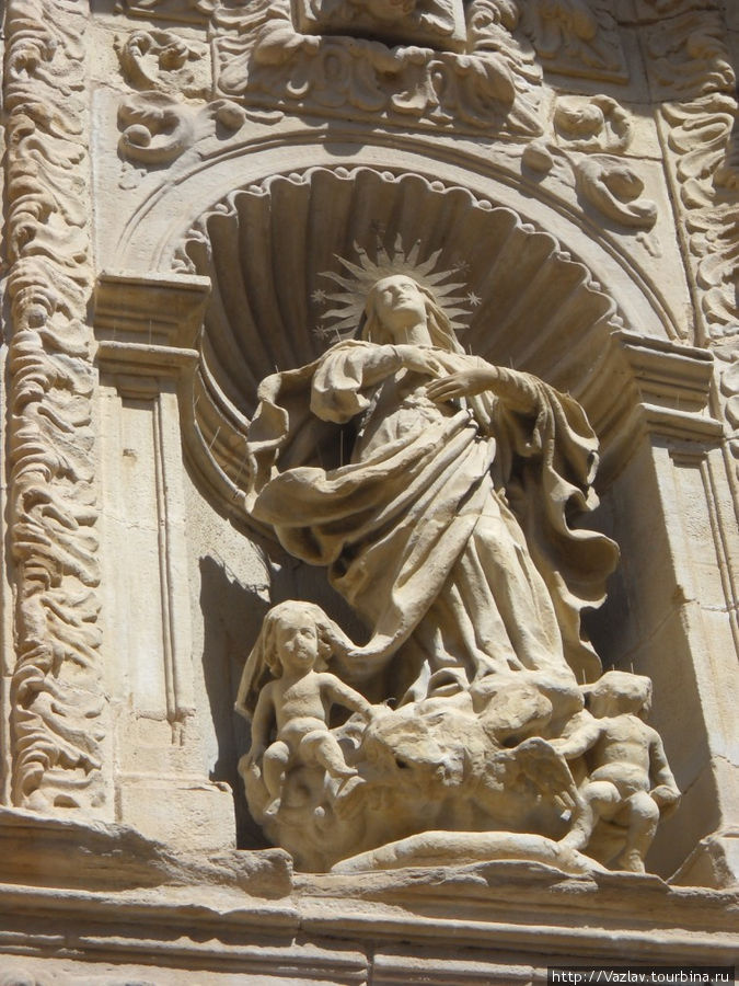 Статуя как живая Логроньо, Испания