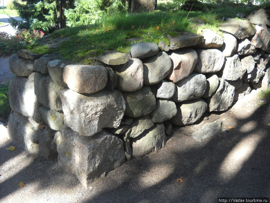Каменный раздел Лохья, Финляндия