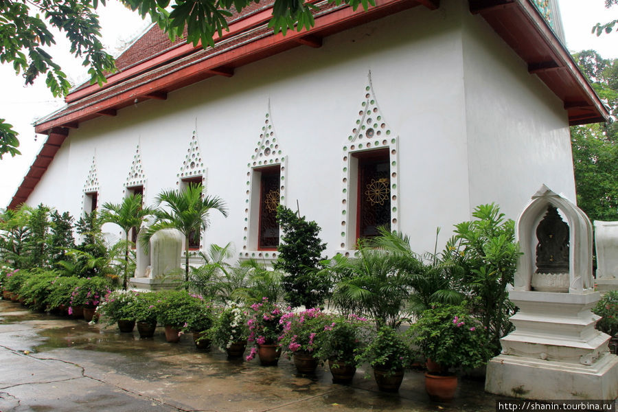 Ват Мае Нанг Плуем в Аюттхае Аюттхая, Таиланд