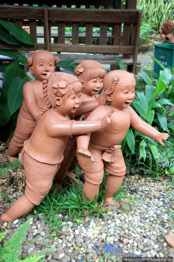 Дети Аюттхая, Таиланд