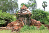 Руины ступы,  Ват Пхутхао Тхонг в Аюттхае