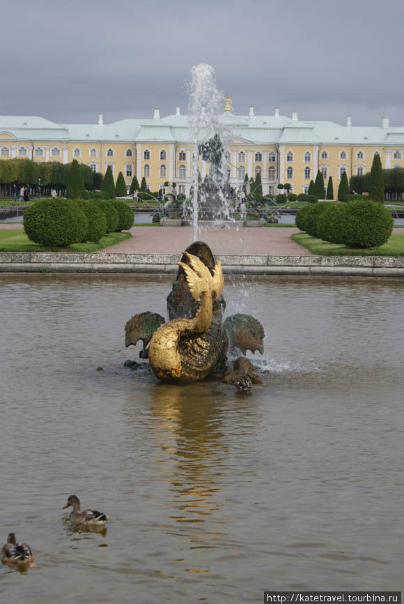 Торжество Петергофа Санкт-Петербург, Россия