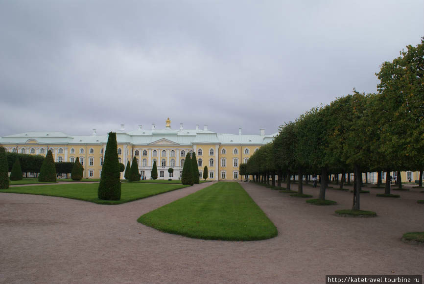 Торжество Петергофа Санкт-Петербург, Россия