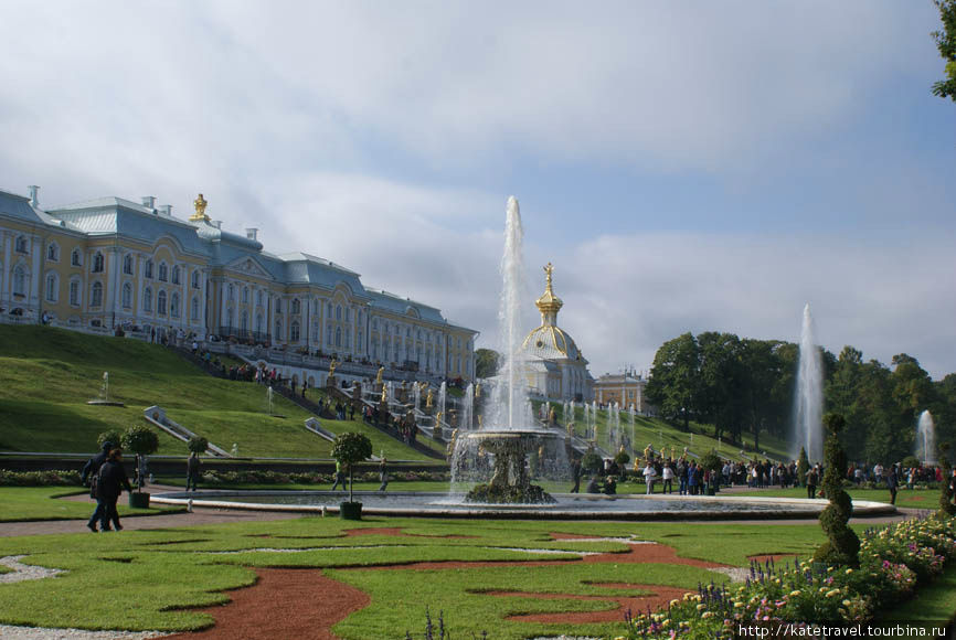 Торжество Петергофа Санкт-Петербург, Россия